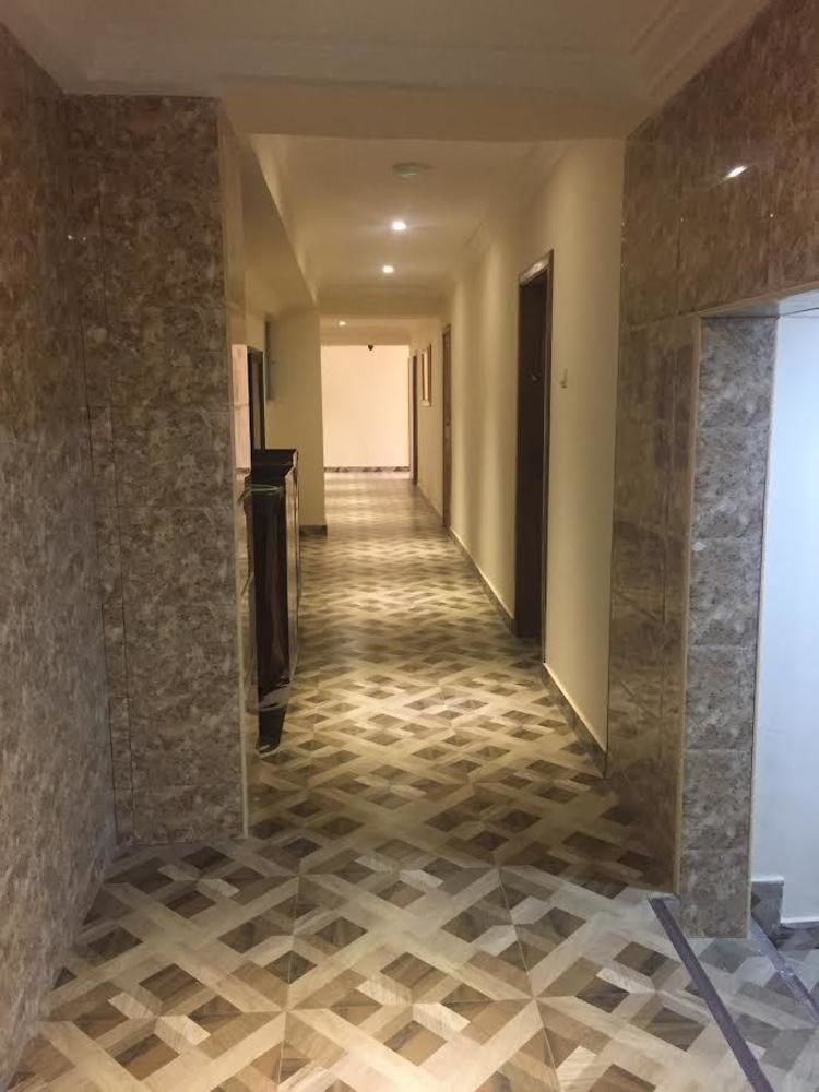 Ampomaah Hotel Акра Екстериор снимка